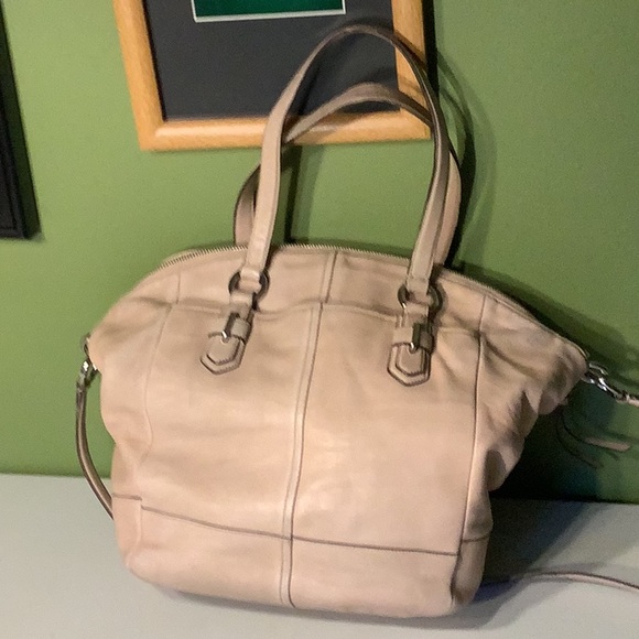 Coach Chelsea Jayden light tan leather shoulder bag - Picture 4 of 12